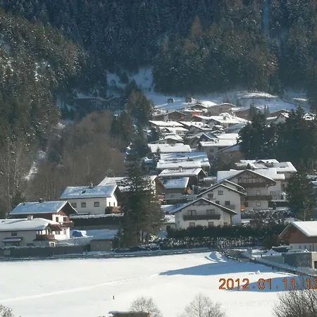 Haus Schlenz Apartman Neustift im Stubaital
